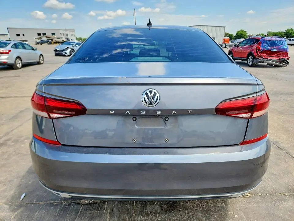 2020 VOLKSWAGEN PASSAT S  