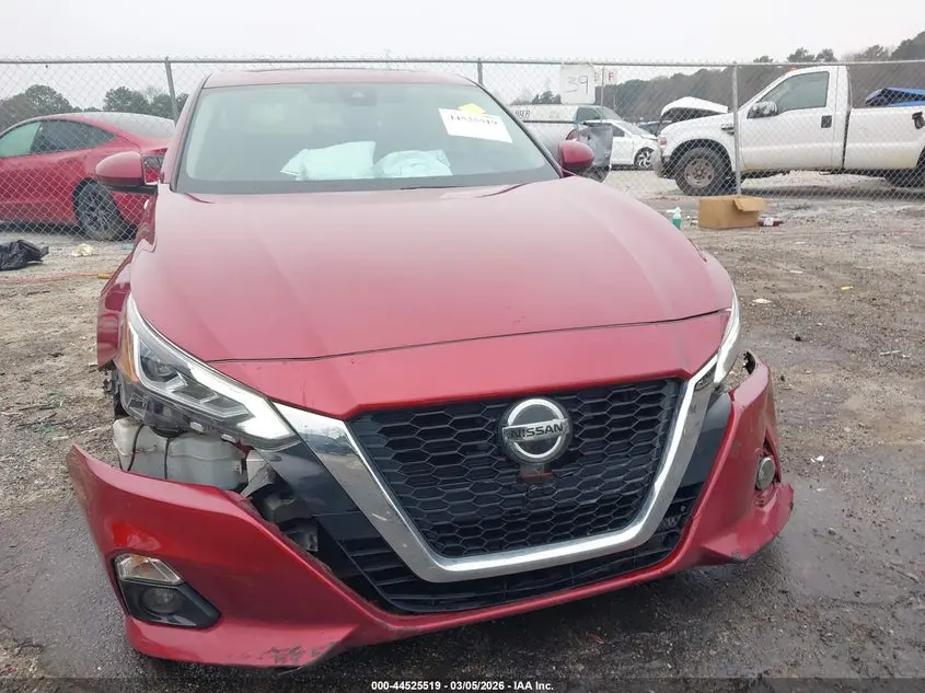 2022 NISSAN ALTIMA SL FWD