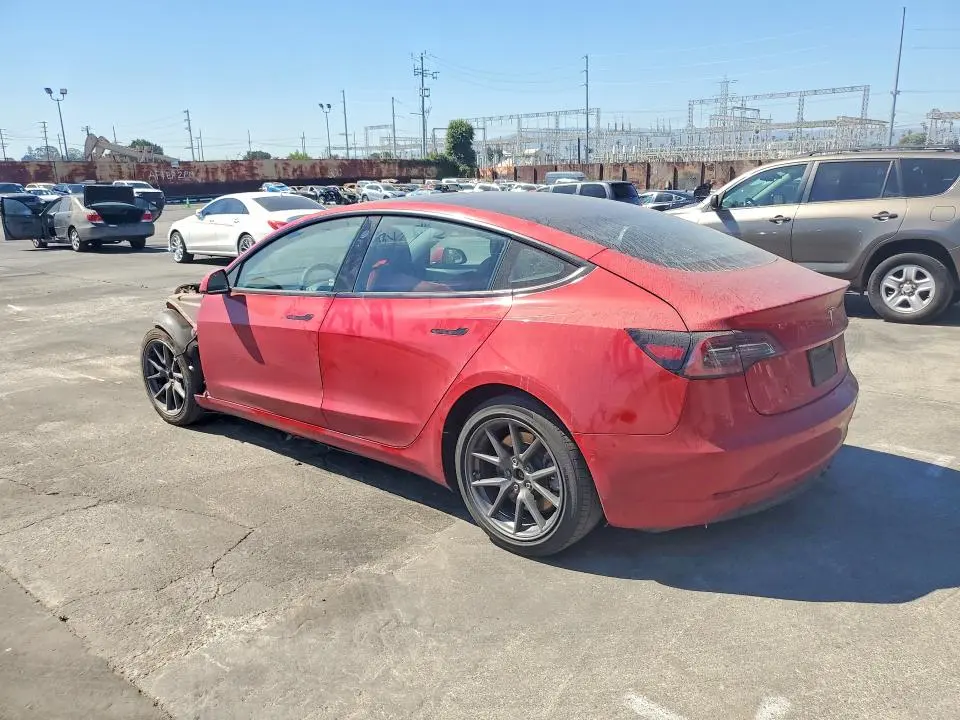 2021 TESLA MODEL 3   