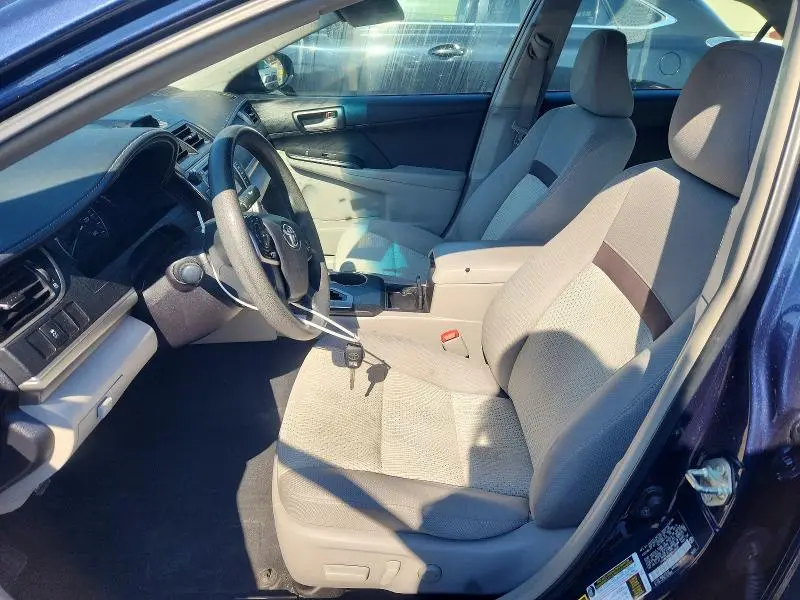2014 TOYOTA CAMRY LE  