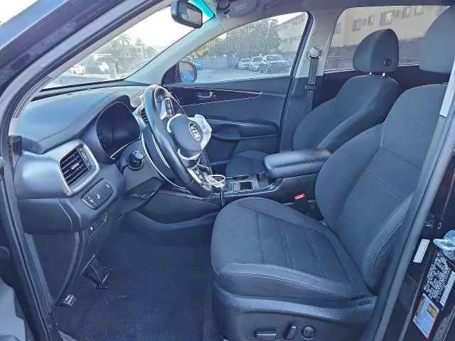 2020 KIA SORENTO S  