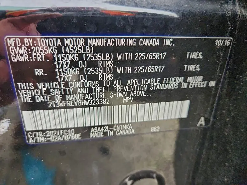 2017 TOYOTA RAV4 XLE  