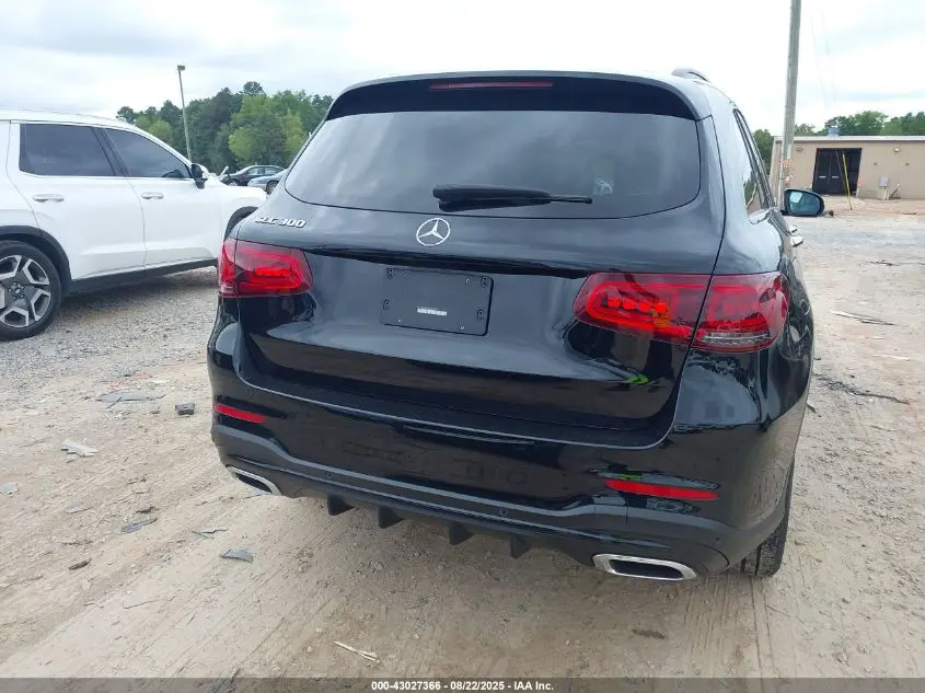 2022 MERCEDES-BENZ GLC 300 SUV