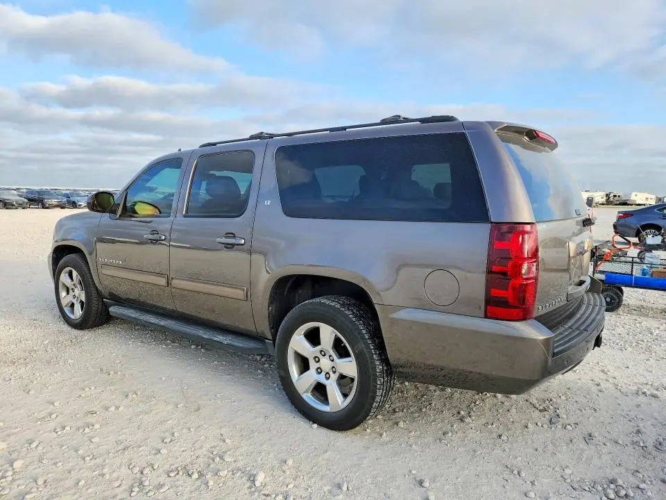 2014 CHEVROLET SUBURBAN C1500 LT  
