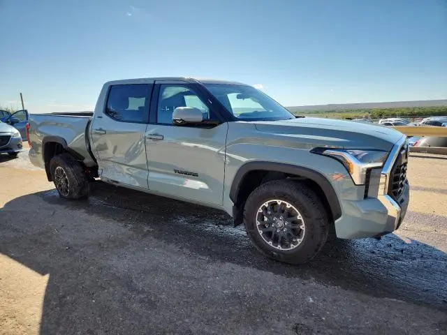 2025 TOYOTA TUNDRA CREWMAX SR  