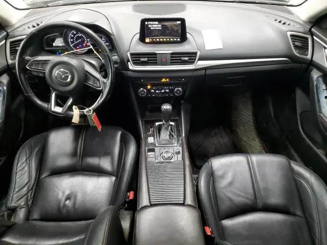 2017 MAZDA 3 TOURING  