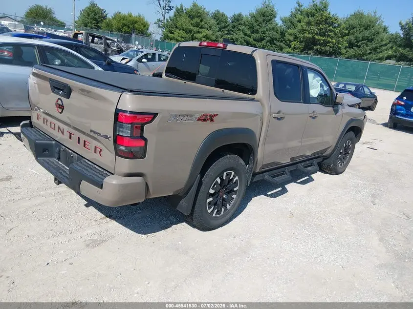 2023 NISSAN FRONTIER PRO-4X 4X4