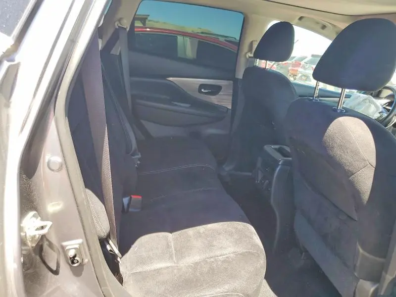 2016 NISSAN MURANO SV  
