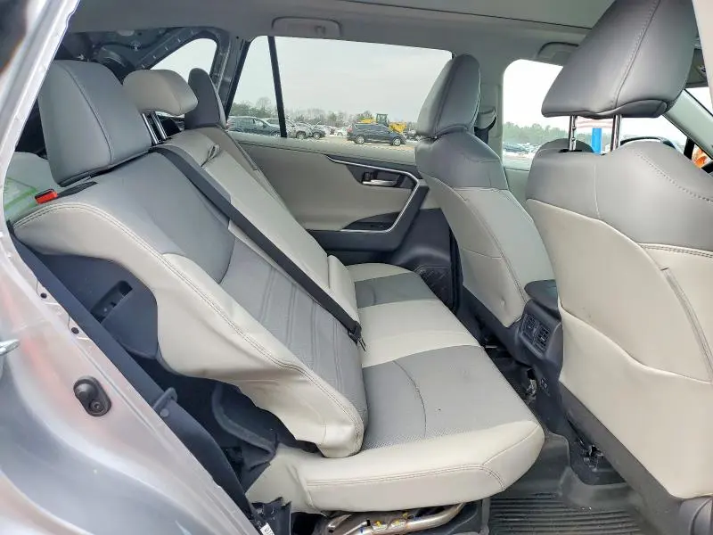 2021 TOYOTA RAV4 LIMITED  