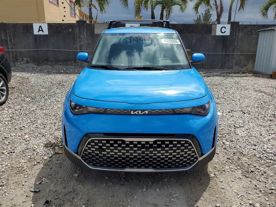 2023 KIA SOUL EX  