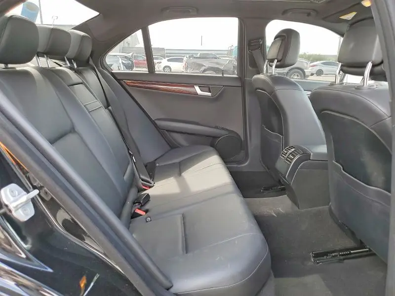 2014 MERCEDES-BENZ C 250  