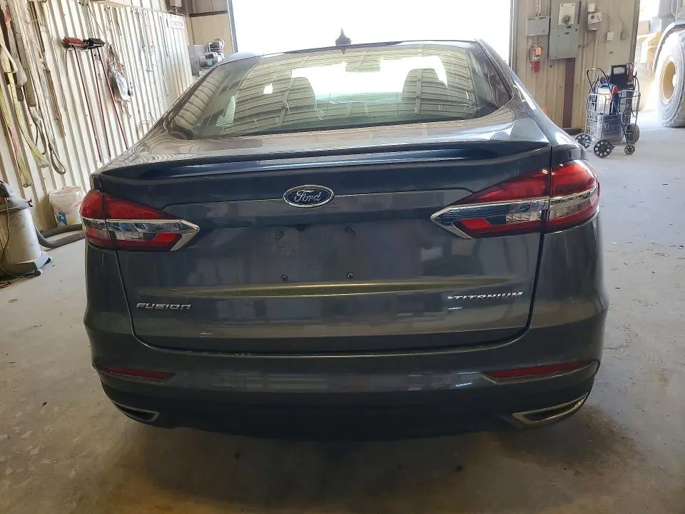2019 FORD FUSION TITANIUM  