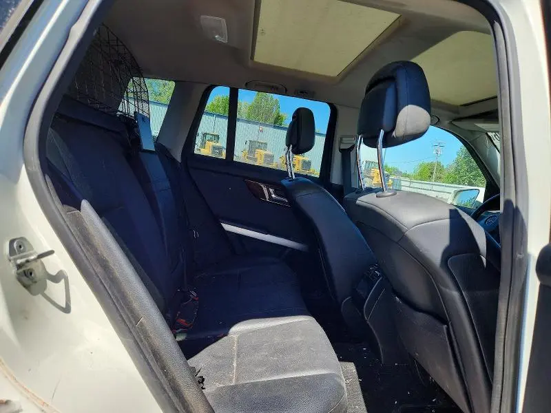 2011 MERCEDES-BENZ GLK 350  