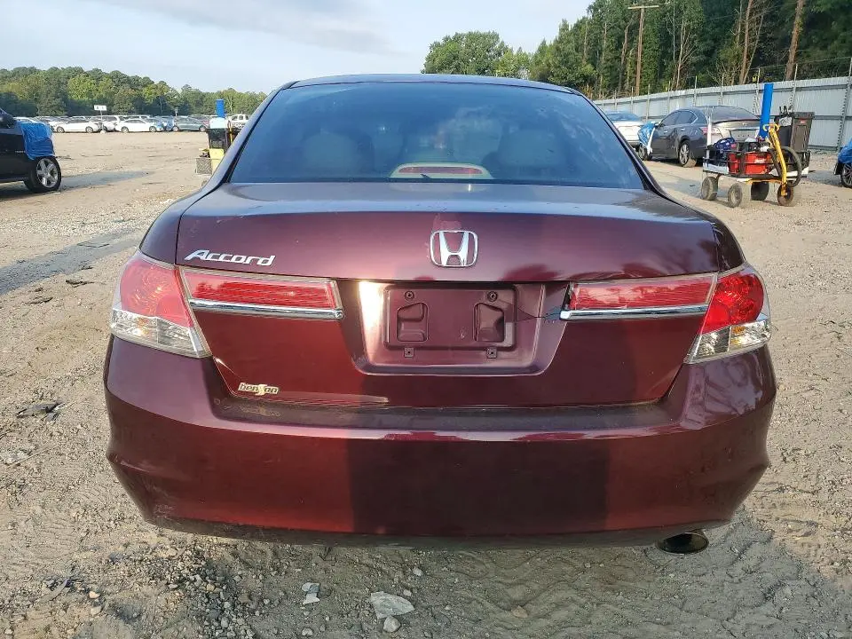 2012 HONDA ACCORD LX  
