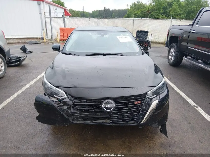 2024 NISSAN SENTRA SR XTRONIC CVT
