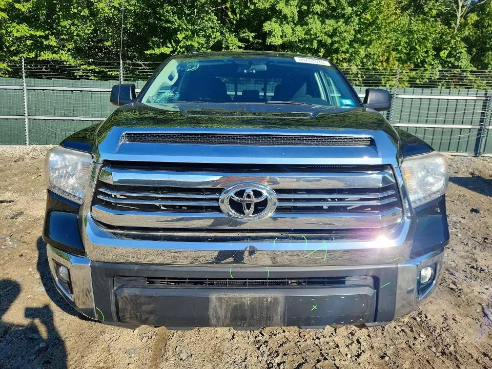 2016 TOYOTA TUNDRA SR5  