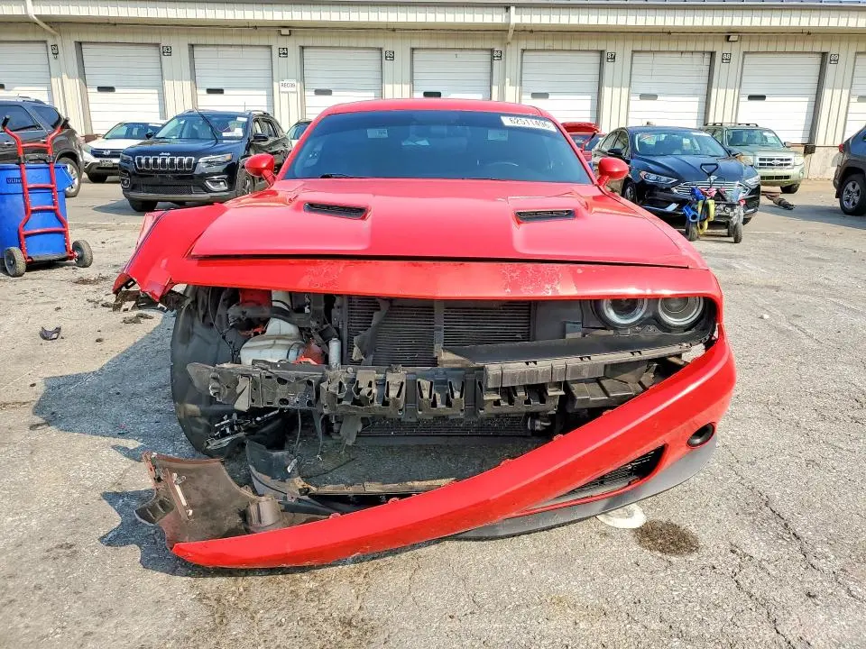 2015 DODGE CHALLENGER SXT  