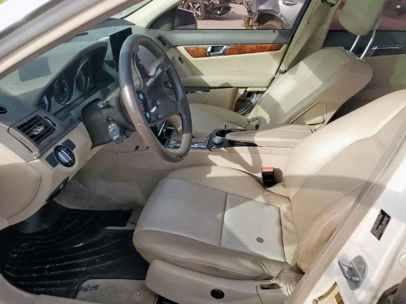 2010 MERCEDES-BENZ C 300  