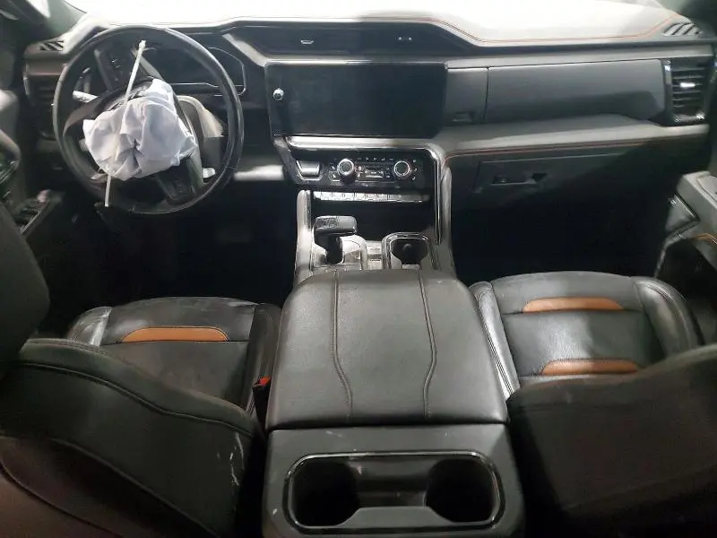 2024 GMC SIERRA K1500 AT4  