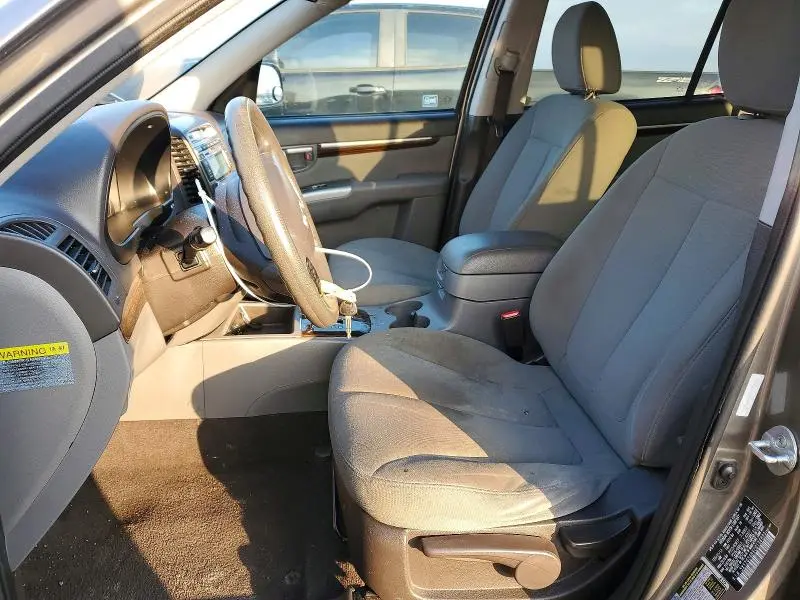 2012 HYUNDAI SANTA FE GLS  