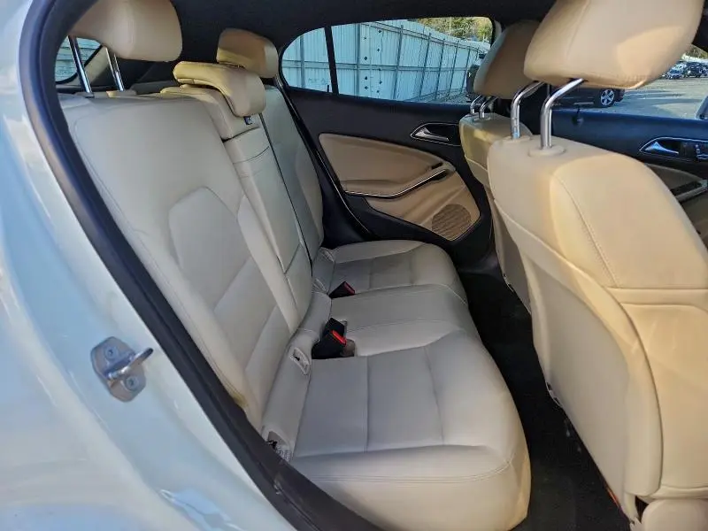 2018 MERCEDES-BENZ GLA 250 4MATIC  