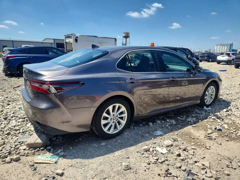 2024 TOYOTA CAMRY LE  