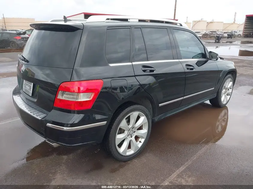 2011 MERCEDES-BENZ GLK 350  