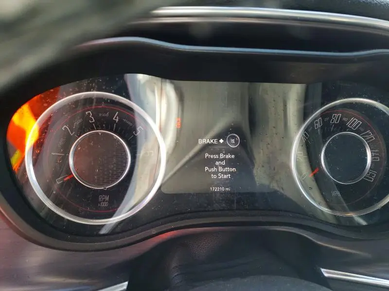 2015 DODGE CHALLENGER SXT  