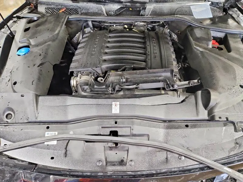 2018 PORSCHE CAYENNE   