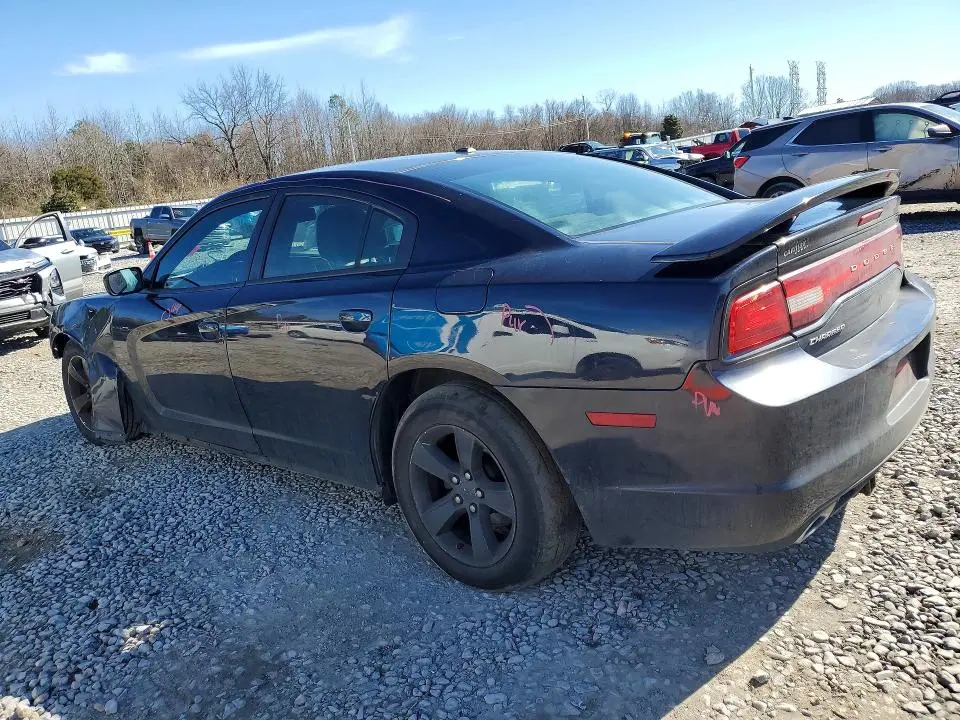 2013 DODGE CHARGER SE  