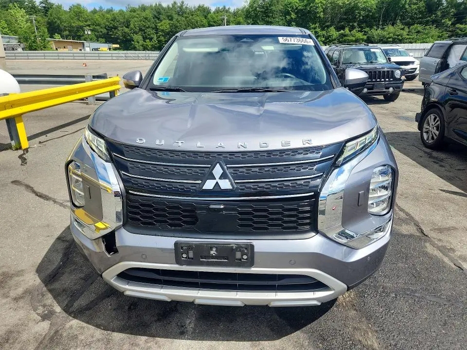 2023 MITSUBISHI OUTLANDER SE  