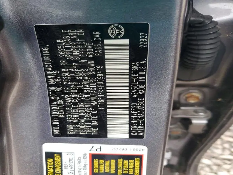 2015 TOYOTA CAMRY SE  