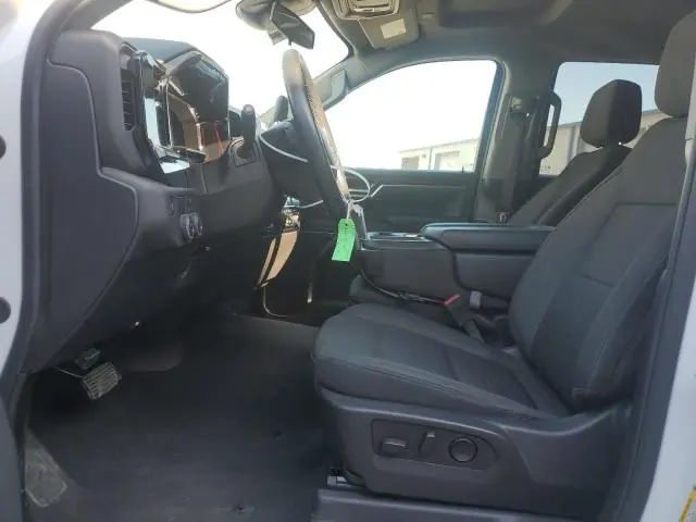 2025 CHEVROLET SILVERADO C1500 LT  
