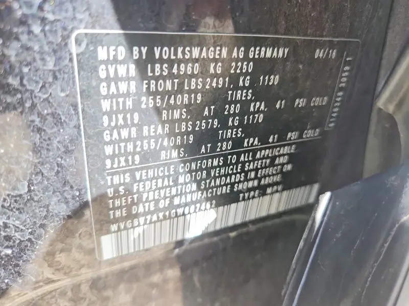 2016 VOLKSWAGEN TIGUAN S  