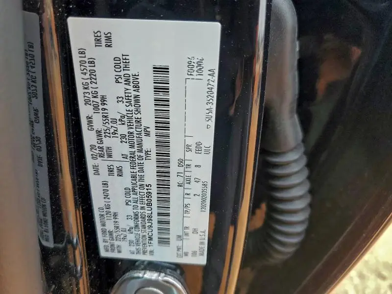 2020 FORD ESCAPE TITANIUM  