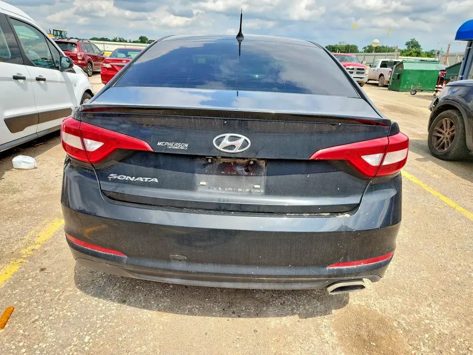 2016 HYUNDAI SONATA SE  