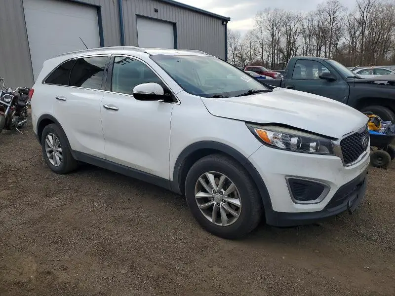 2017 KIA SORENTO LX V6  
