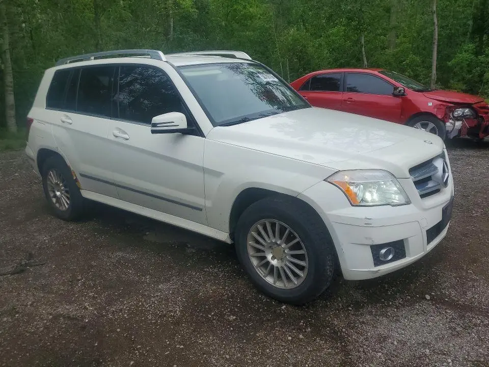 2011 MERCEDES-BENZ GLK 350  