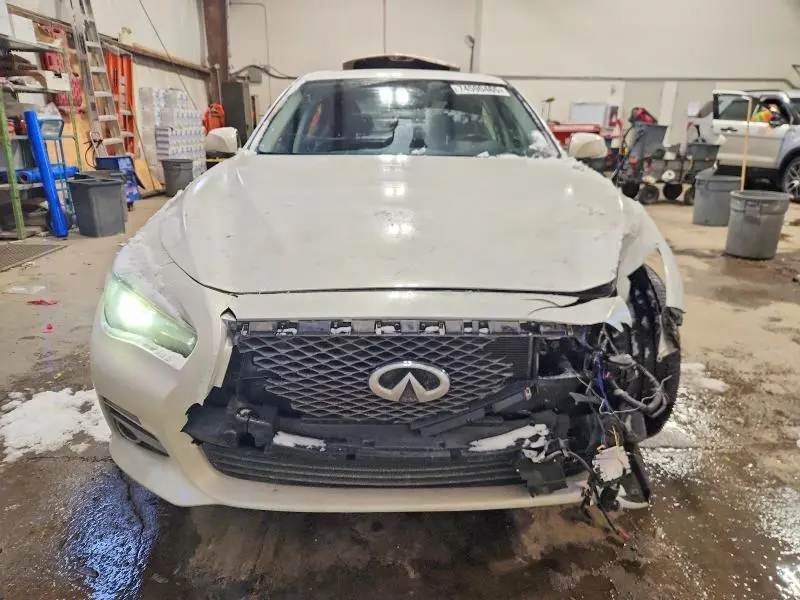 2015 INFINITI Q50 BASE  