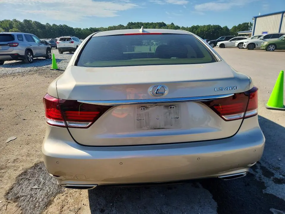 2014 LEXUS LS 460  
