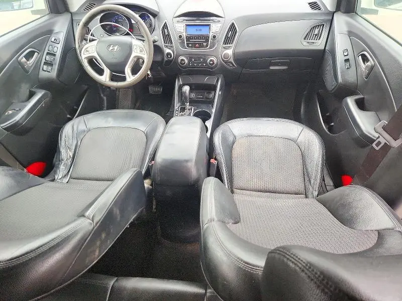 2012 HYUNDAI TUCSON GLS  
