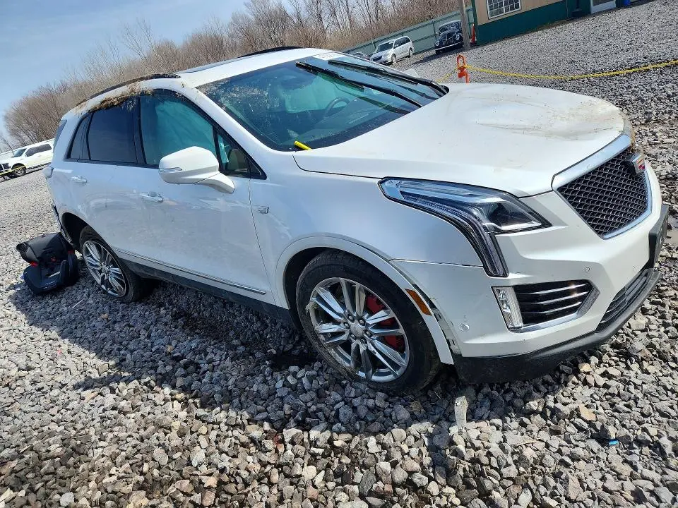 2023 CADILLAC XT5 SPORT  