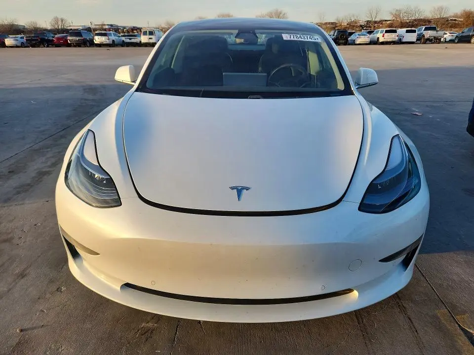2020 TESLA MODEL 3   