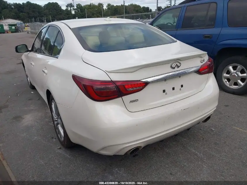 2018 INFINITI Q50 2.0T LUXE