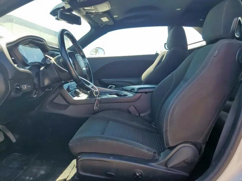 2020 DODGE CHALLENGER SXT  