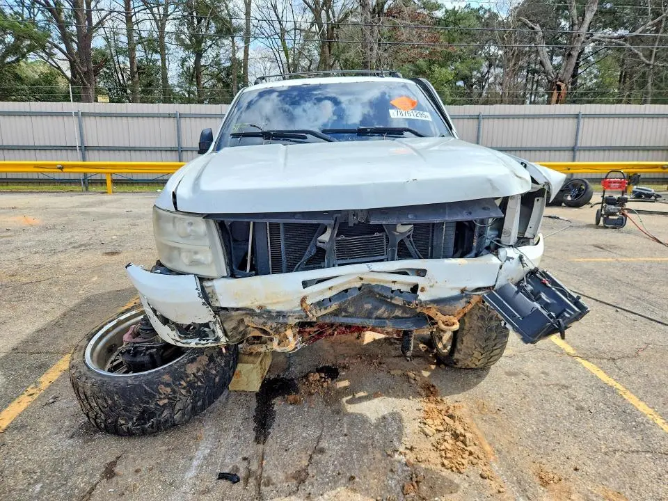 2013 CHEVROLET SILVERADO K1500 LT  
