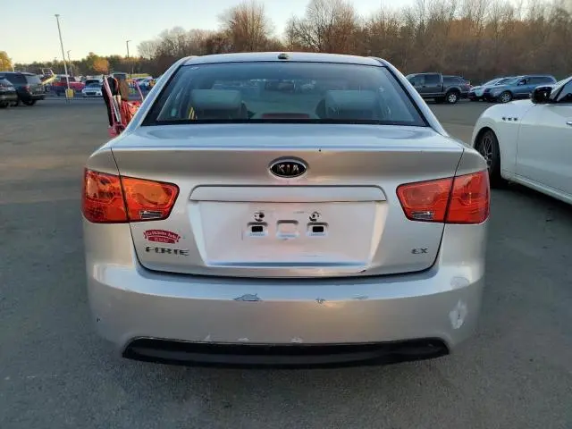 2010 KIA FORTE EX  