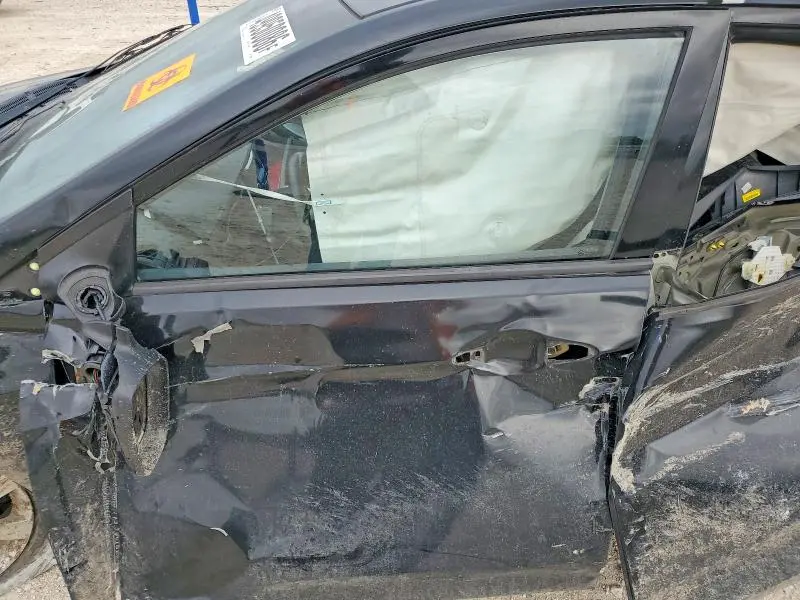 2013 HYUNDAI ACCENT SE  
