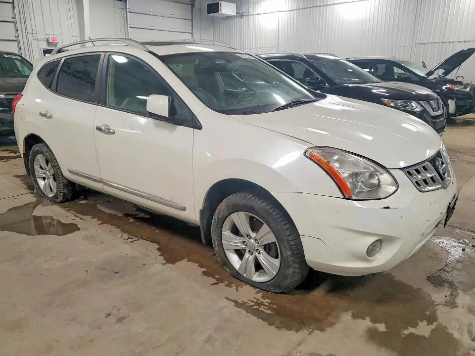 2012 NISSAN ROGUE S  