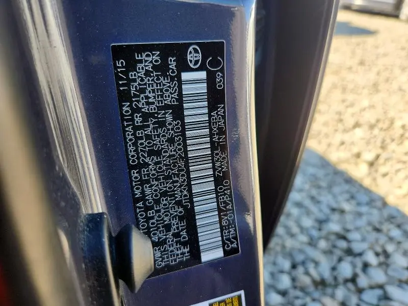 2015 TOYOTA PRIUS TWO  